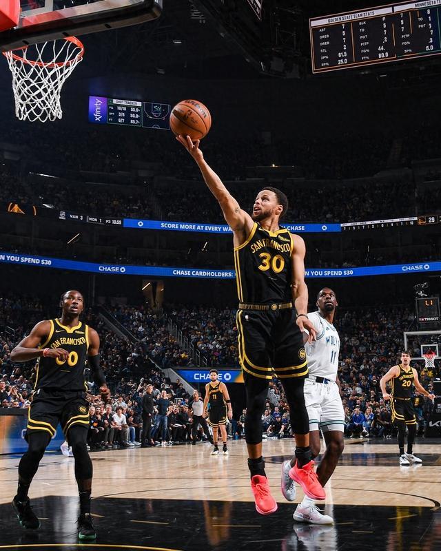 九游娱乐app下载-战术细节分析：北京队利用切入快速得分！的简单介绍