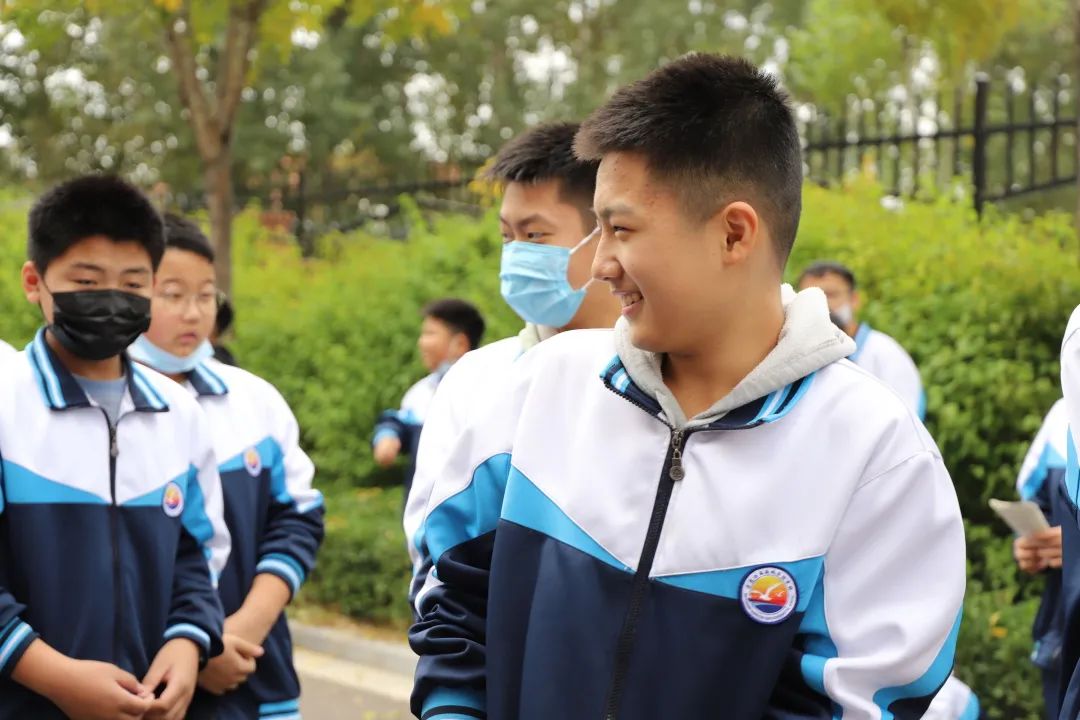 包含赛场背后:车手的日常训练与心理调节的词条 包含赛场背后:车手的日常训练与心理调节的词条