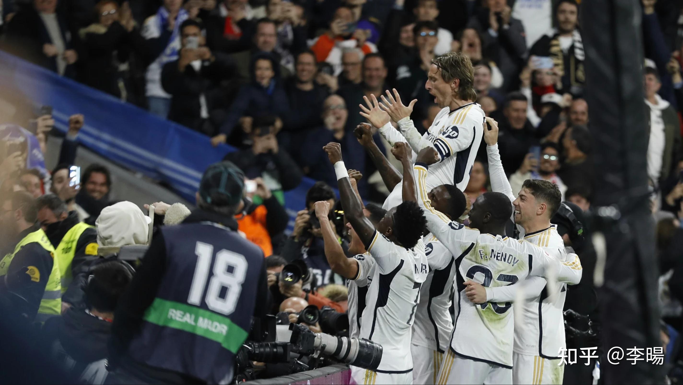 九游下载-西甲赛季中段，落后球队加紧追赶领先者的简单介绍