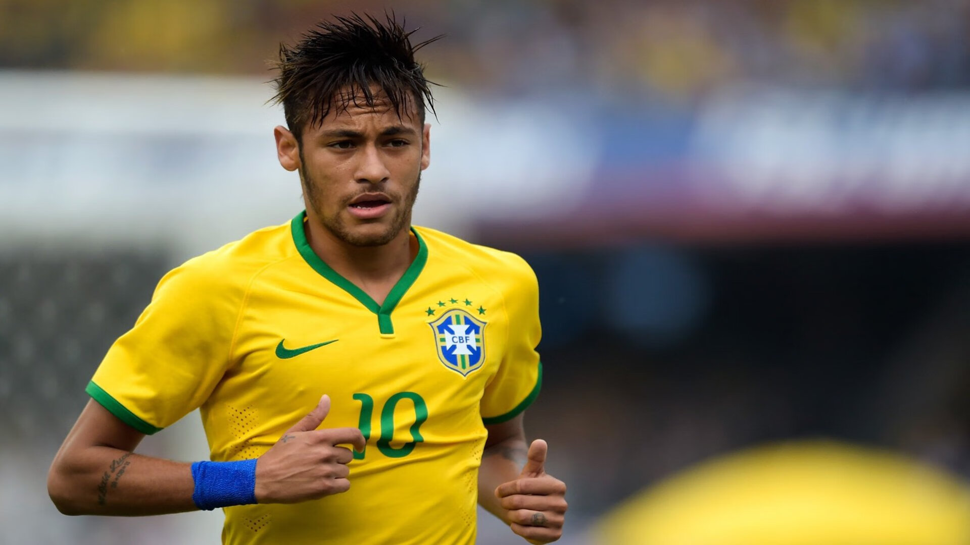 “英超场场精彩，逆转瞬间震撼人心”，英超 场次